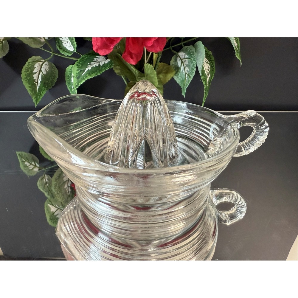 Vintage Ribbed Glass Juicer Reamer – Clear‎ Pressed Glass Citrus Reamer Pitcher